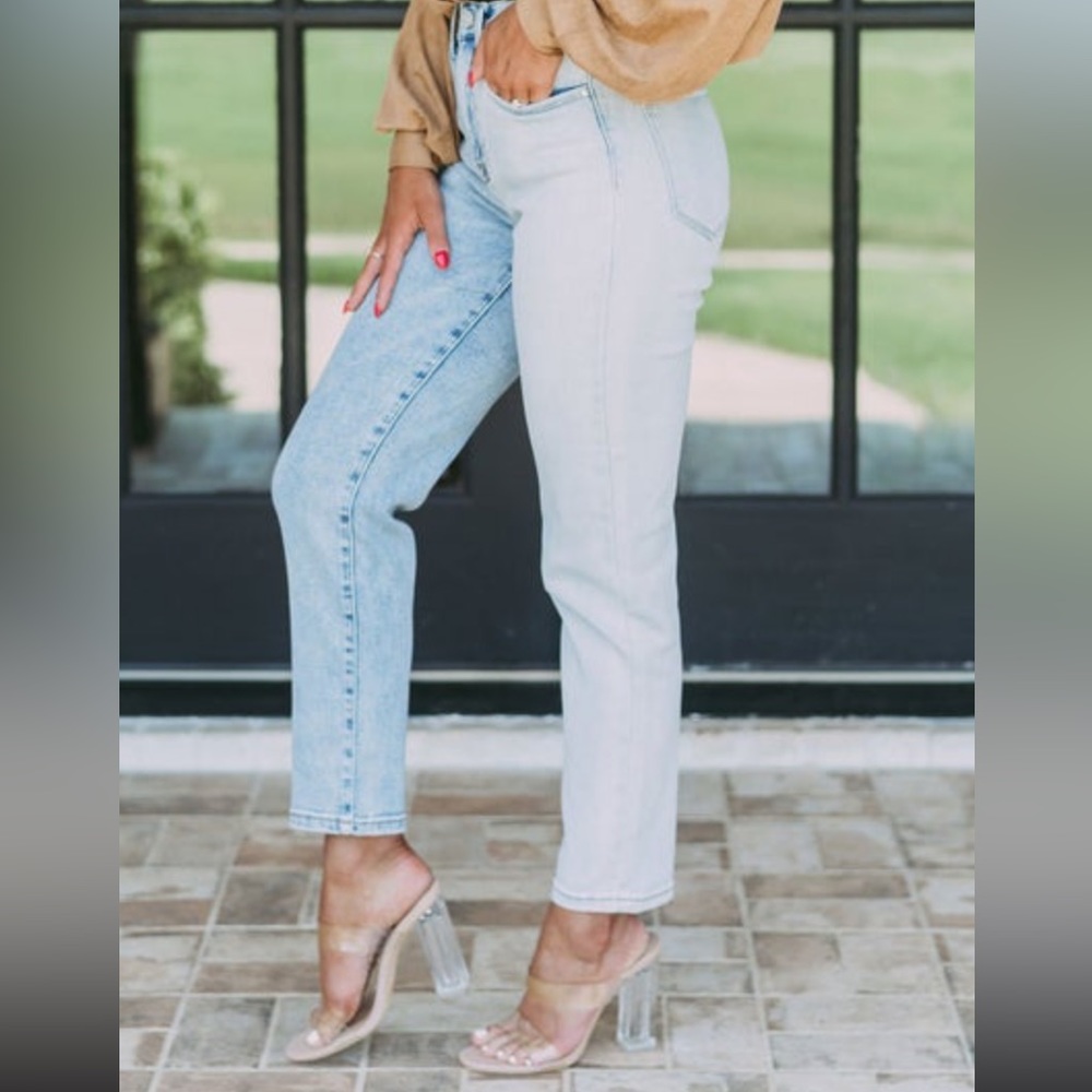 Two tone jeans